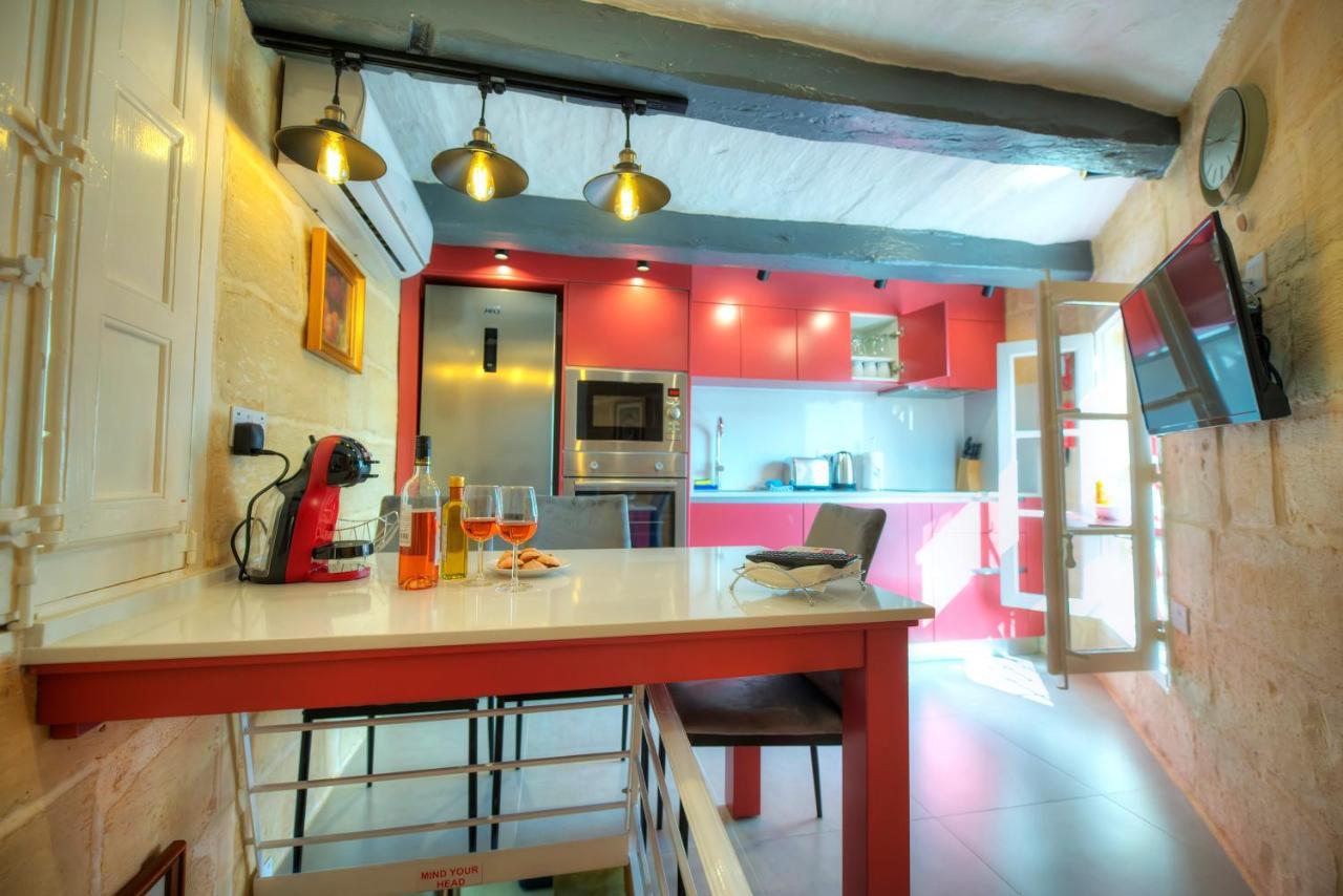 1Bedroom-Stunning Views In Valletta Center Jspi1-1 Exterior photo